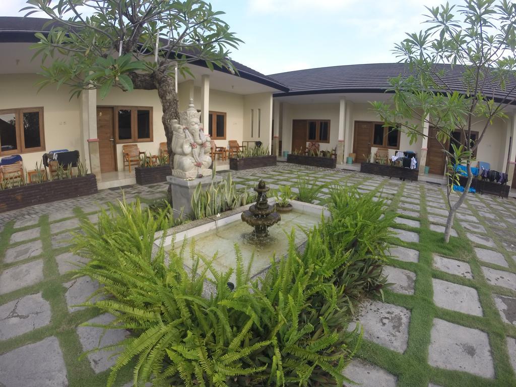 Deka Homestay Матарам Экстерьер фото